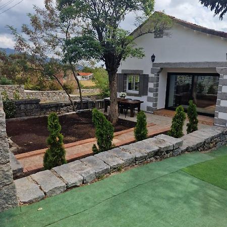El Nido Del Aguila Hotel Las Gacelas, Becerril Бесерил де ла Сиера Екстериор снимка