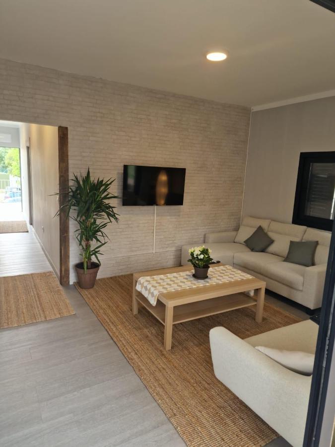 El Nido Del Aguila Hotel Las Gacelas, Becerril Бесерил де ла Сиера Екстериор снимка
