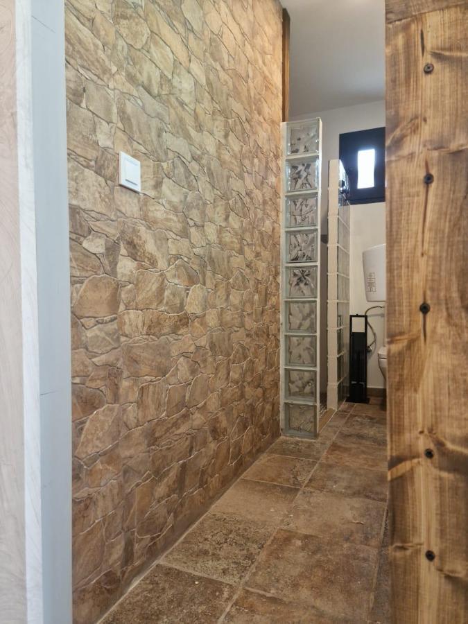 El Nido Del Aguila Hotel Las Gacelas, Becerril Бесерил де ла Сиера Екстериор снимка